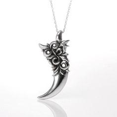 Angelica Horn　Necklace　(Large)