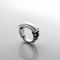 Angelica 　Ring(Small) Black Zirconia