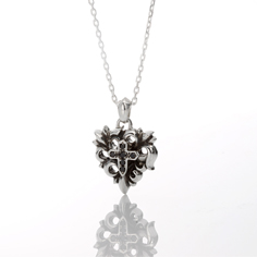 Gipsy Romance Heart　Necklace　 Black Zirconia