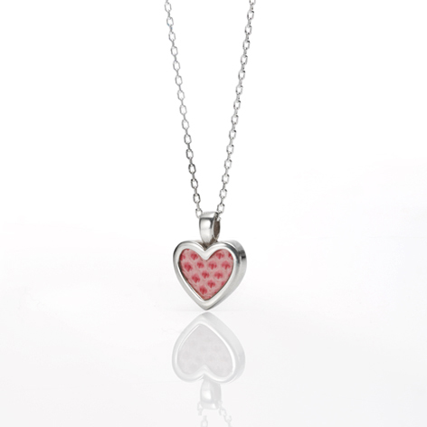 Wild Python Heart　Necklace　　Water Snake